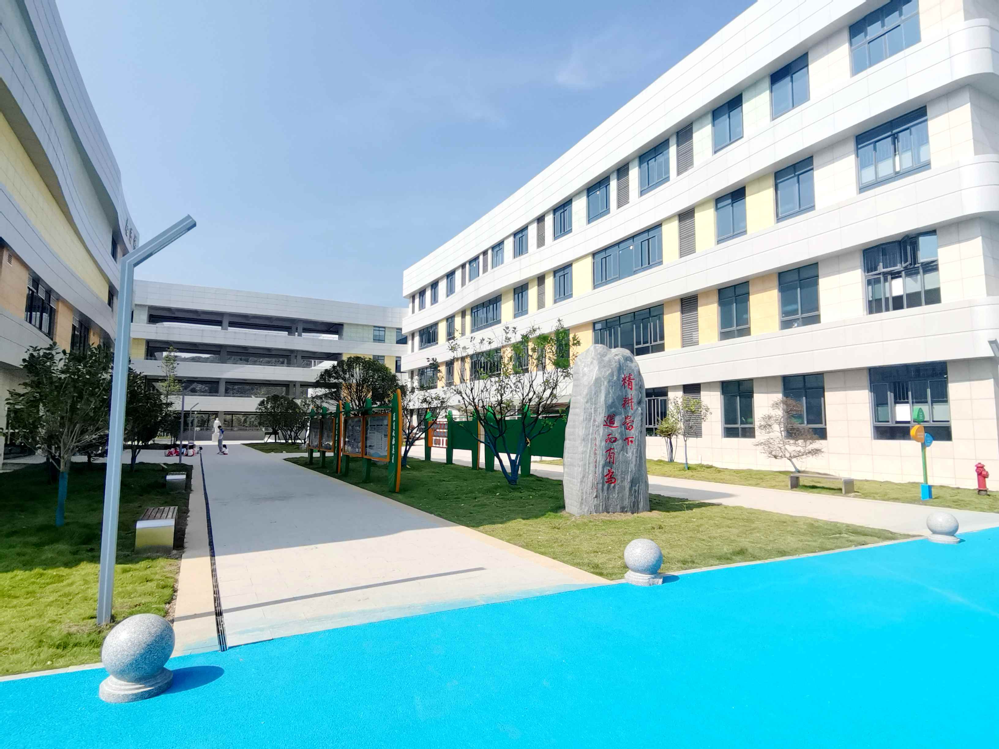 �L(zh��ng)ɳ���^(q��)���h�y��С�W(xu��)�½��(xi��ng)Ŀ�O(sh��)Ӌ(j��)����ُ(g��u)��ʩ����EPC�����а��҃�(n��i)�b��b�޹���,Ļ���O(sh��)Ӌ(j��),Ļ���b�,����Ļ���b�˾,�L(zh��ng)ɳĻ���O(sh��)Ӌ(j��)��˾,���Ļ���b�,����ʡ����Ļ���b������޹�˾